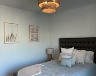 600 N Carriage Hill Drive - Photo Thumbnail 21