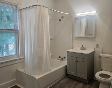 539 State St - Photo Thumbnail 10