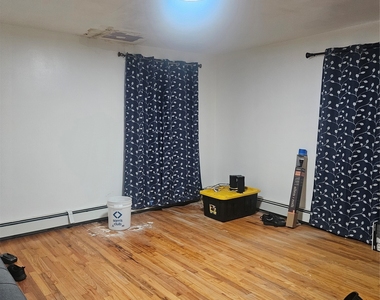 766 Pennsylvania - Photo Thumbnail 2