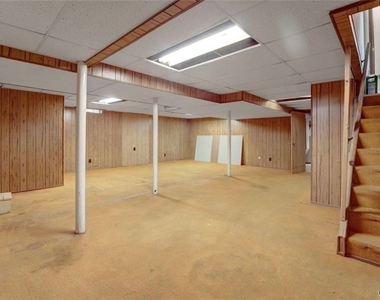 1 Emsworth Avenue - Photo Thumbnail 13