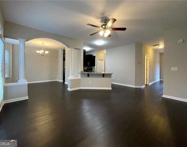 6926 Golden Bud Lane - Photo Thumbnail 9