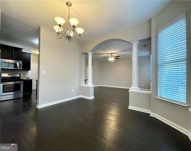 6926 Golden Bud Lane - Photo Thumbnail 8