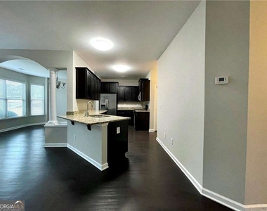 6926 Golden Bud Lane - Photo Thumbnail 3