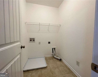 6926 Golden Bud Lane - Photo Thumbnail 22