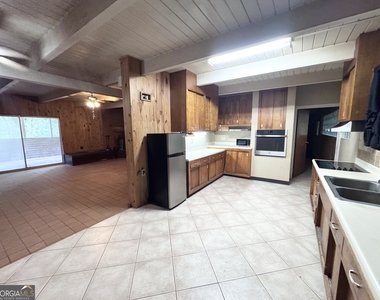 163 Holly Ridge Road - Photo Thumbnail 12