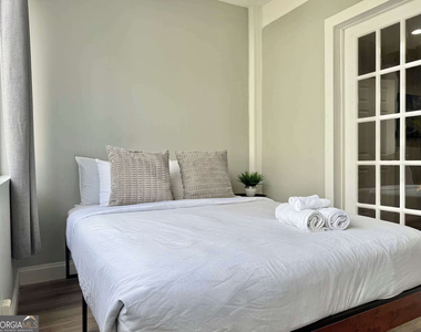 215 Piedmont Avenue Ne - Photo Thumbnail 10