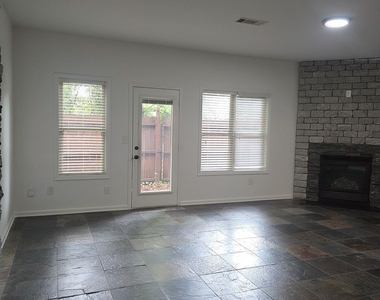 5732 Singlebriar Court - Photo Thumbnail 4