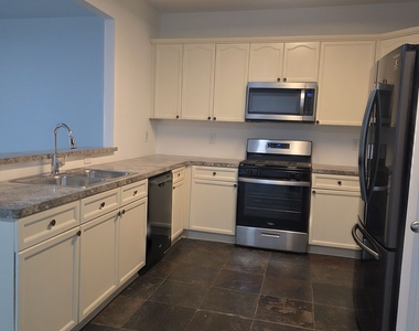 5732 Singlebriar Court - Photo Thumbnail 24