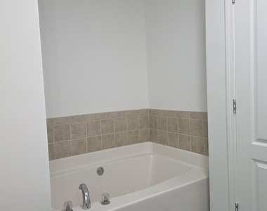 5732 Singlebriar Court - Photo Thumbnail 9