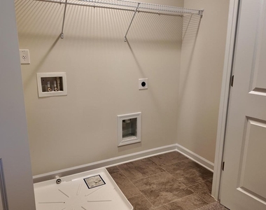 133 Jaxton Street - Photo Thumbnail 23