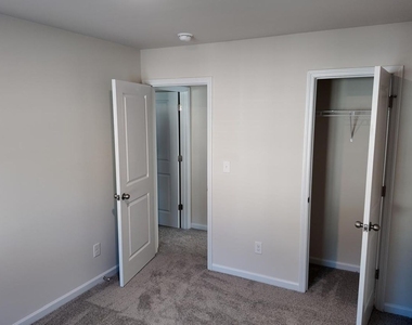 133 Jaxton Street - Photo Thumbnail 18