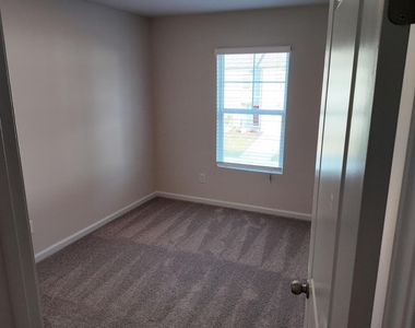 133 Jaxton Street - Photo Thumbnail 16