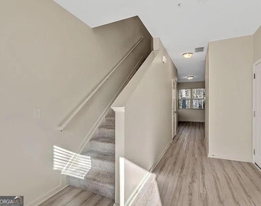 1938 Millstream Hollow - Photo Thumbnail 2