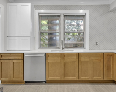 265 Haas Avenue Se - Photo Thumbnail 14