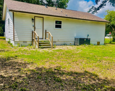 1995 Crooms Drive - Photo Thumbnail 11