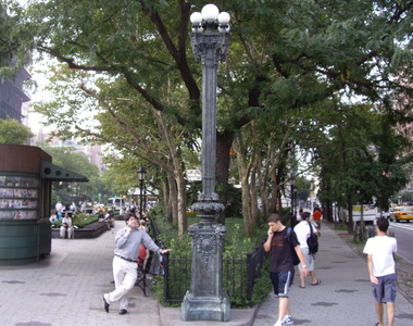 160 West 73rd Street - Photo Thumbnail 7