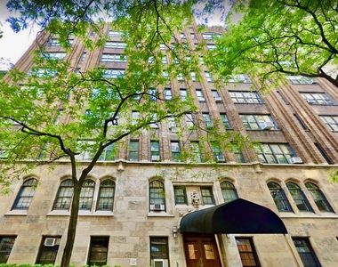 160 West 73rd Street - Photo Thumbnail 4