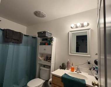 19 Merriam Ave - Photo Thumbnail 3