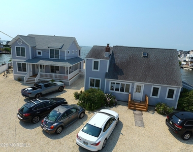 29 Julia Drive - Photo Thumbnail 14