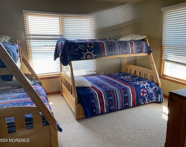 29 Julia Drive - Photo Thumbnail 7
