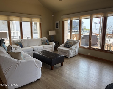 29 Julia Drive - Photo Thumbnail 13