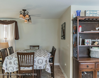 51 Seadrift Avenue - Photo Thumbnail 5