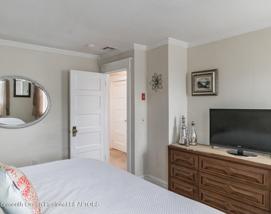 51 Seadrift Avenue - Photo Thumbnail 16