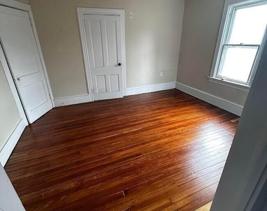 608 Park Place Avenue - Photo Thumbnail 9