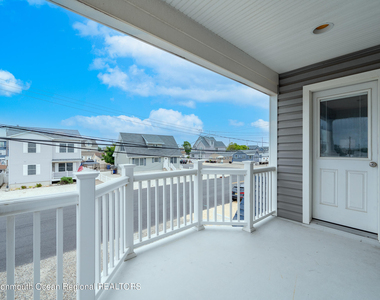 219 3rd Avenue - Photo Thumbnail 23
