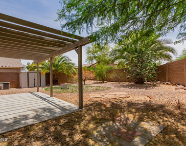 983 E Palomino Way - Photo Thumbnail 44