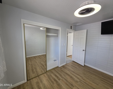 574 S Park Street - Photo Thumbnail 14