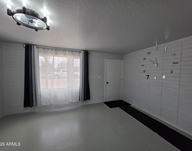 574 S Park Street - Photo Thumbnail 18