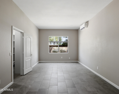964 W Fairway Drive - Photo Thumbnail 23