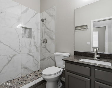 964 W Fairway Drive - Photo Thumbnail 29