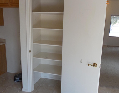 15883 W Tasha Drive - Photo Thumbnail 12