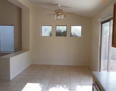 15883 W Tasha Drive - Photo Thumbnail 8