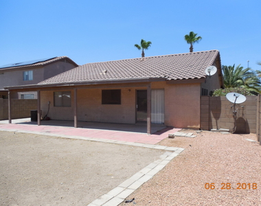 15883 W Tasha Drive - Photo Thumbnail 5