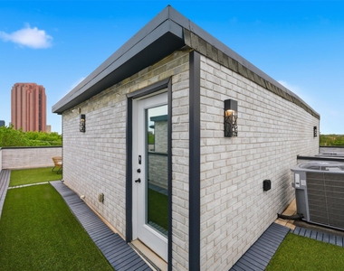 1920 Caddo Street - Photo Thumbnail 32