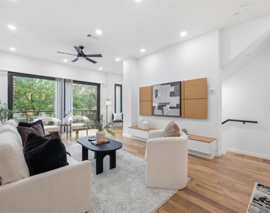 1920 Caddo Street - Photo Thumbnail 16