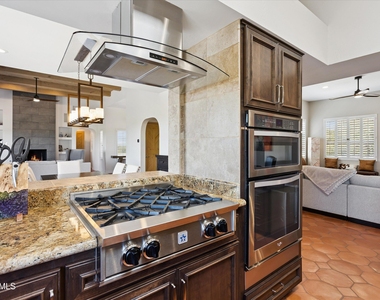 36849 N Stardust Lane - Photo Thumbnail 11