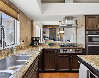 36849 N Stardust Lane - Photo Thumbnail 10