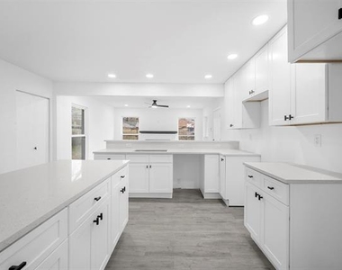 2202 Major Drive - Photo Thumbnail 9