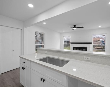 2202 Major Drive - Photo Thumbnail 15