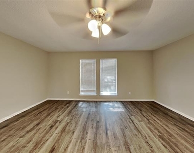 1480 Saint Patrick Drive - Photo Thumbnail 2