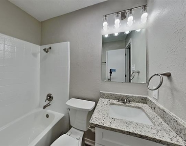 1480 Saint Patrick Drive - Photo Thumbnail 14