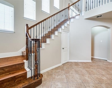 10632 Bolivar Drive - Photo Thumbnail 1