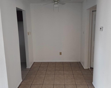 1345 E Campbell Avenue - Photo Thumbnail 13