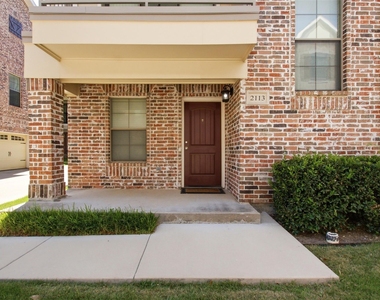 2113 Grove Park Lane - Photo Thumbnail 1