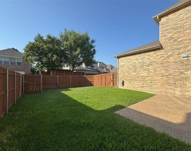 4112 Hearthlight Court - Photo Thumbnail 24