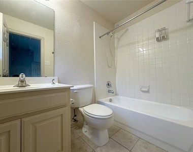 4112 Hearthlight Court - Photo Thumbnail 19